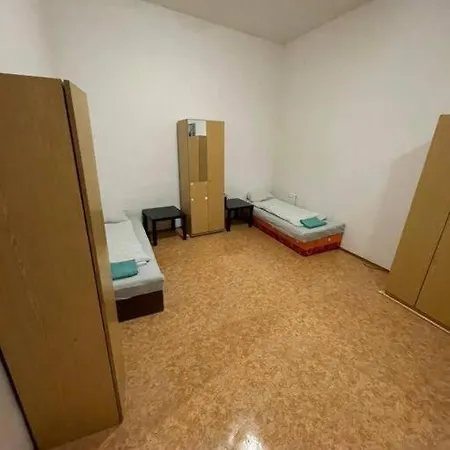 Apartment Near Main Railway And Bus Station, Vankovka *