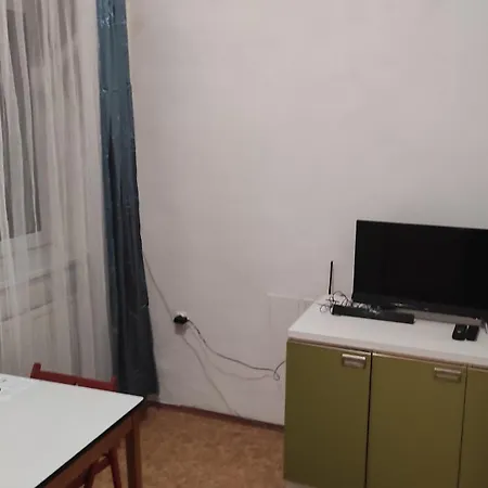 Near Main Railway And Bus Station, Vankovka شقة برنو
